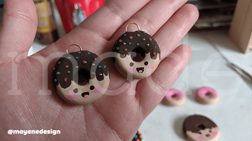 2019update_polymerclaydonuts3
